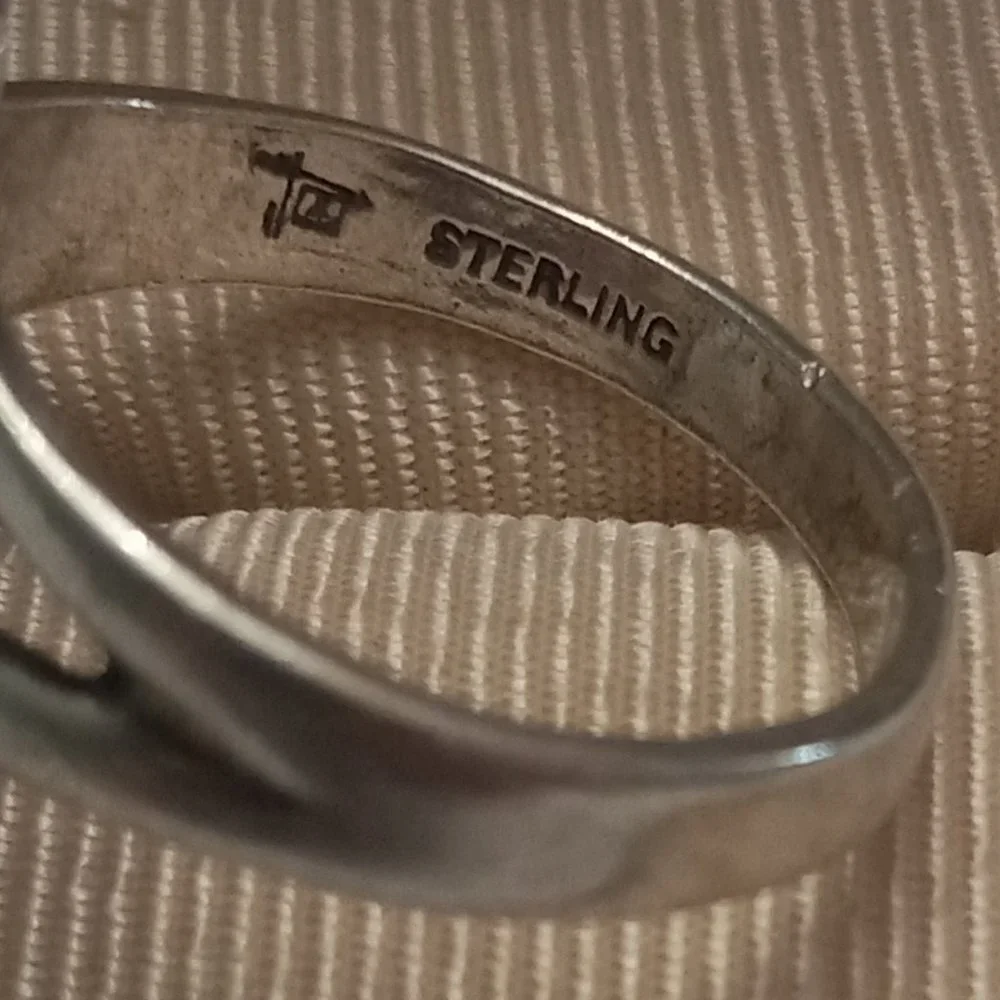 Vintage Bell Trading Post Sterling Silver and Turquoise Ring - Picture 5 of 8